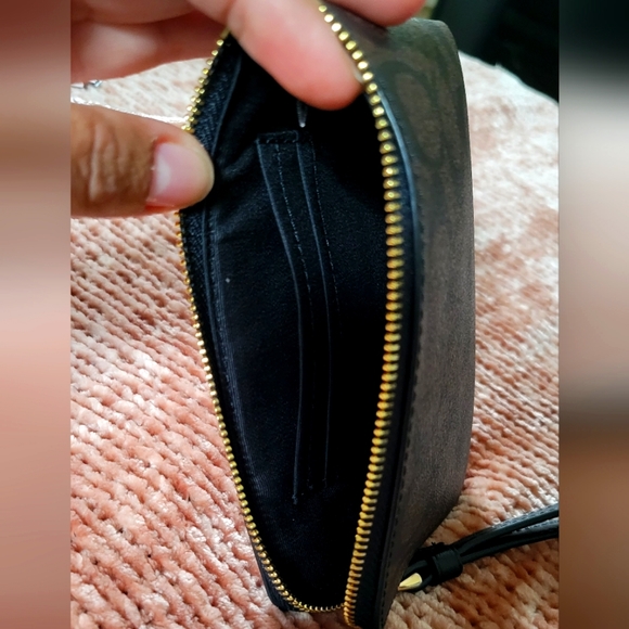 Coach Wristlet, Brand new - Picture 2 of 3